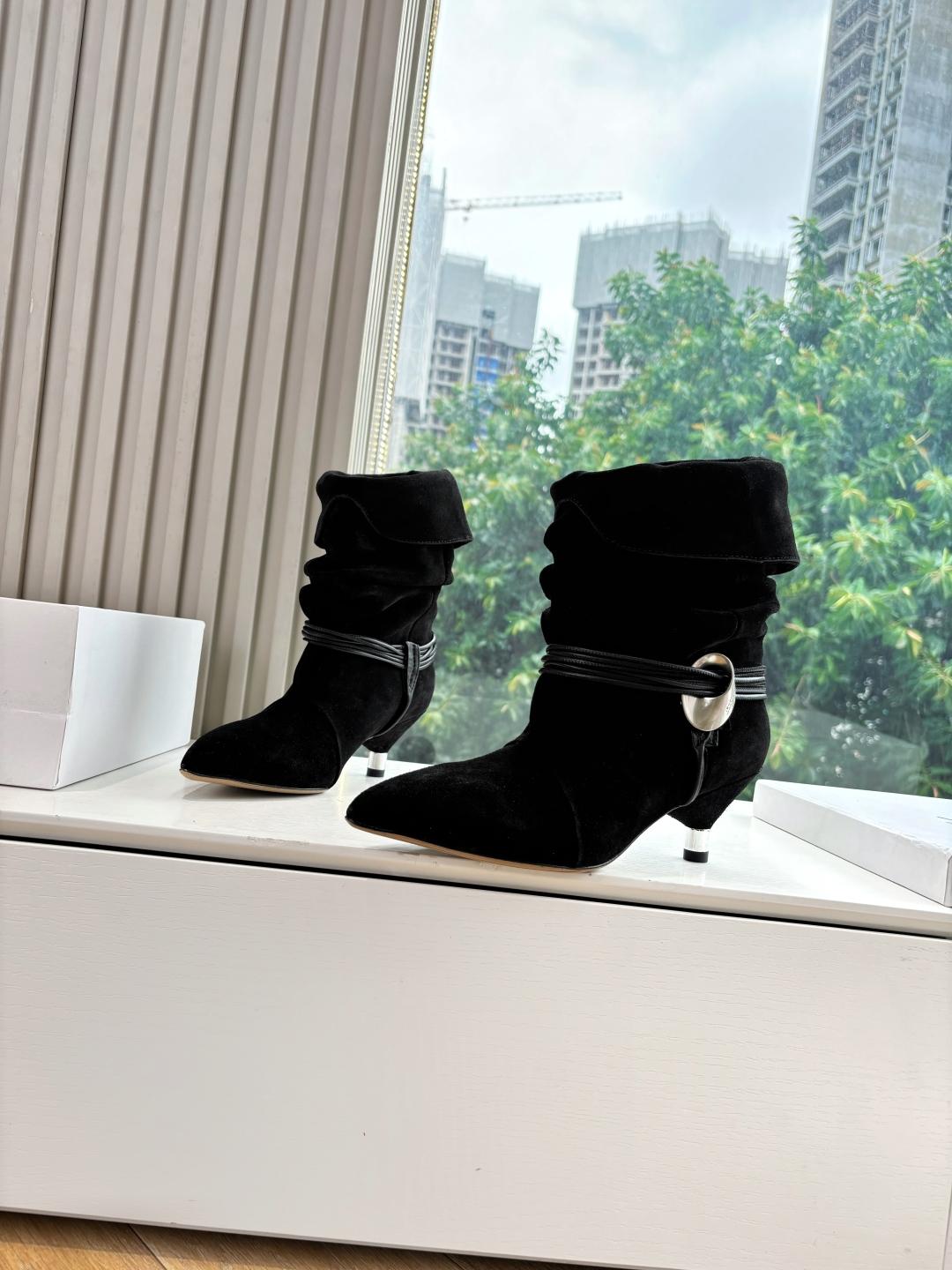 85f42aed8be0213113a3046058969919.jpg