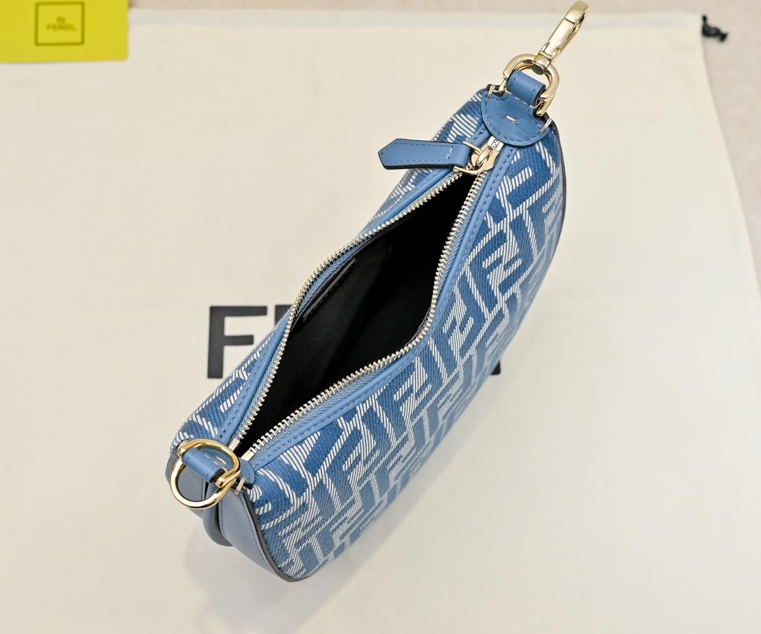 8a97a8bf078cdfaab7fa6f31de2f958c.jpg