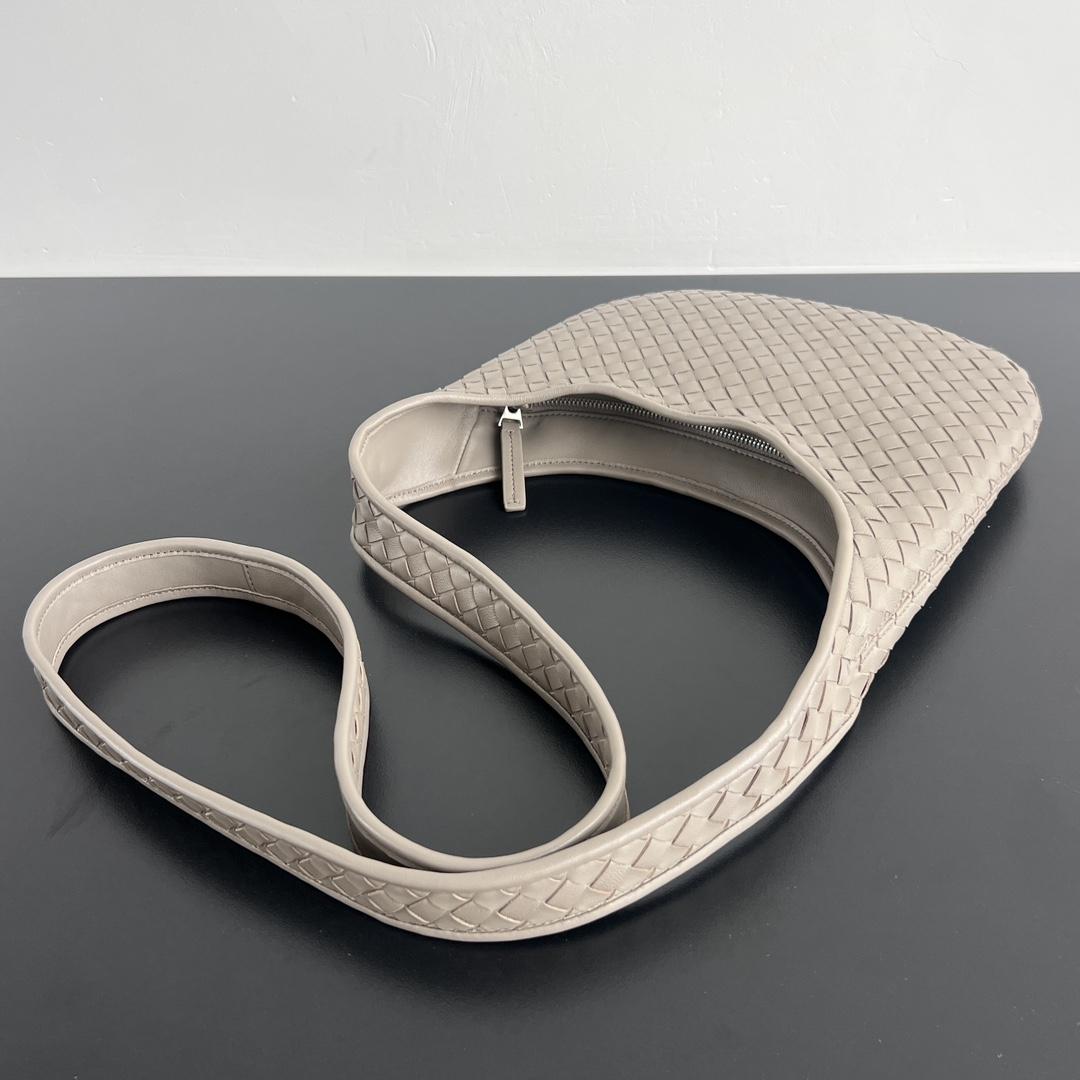 a5c3d644fd46decc6717de199f940551.jpg