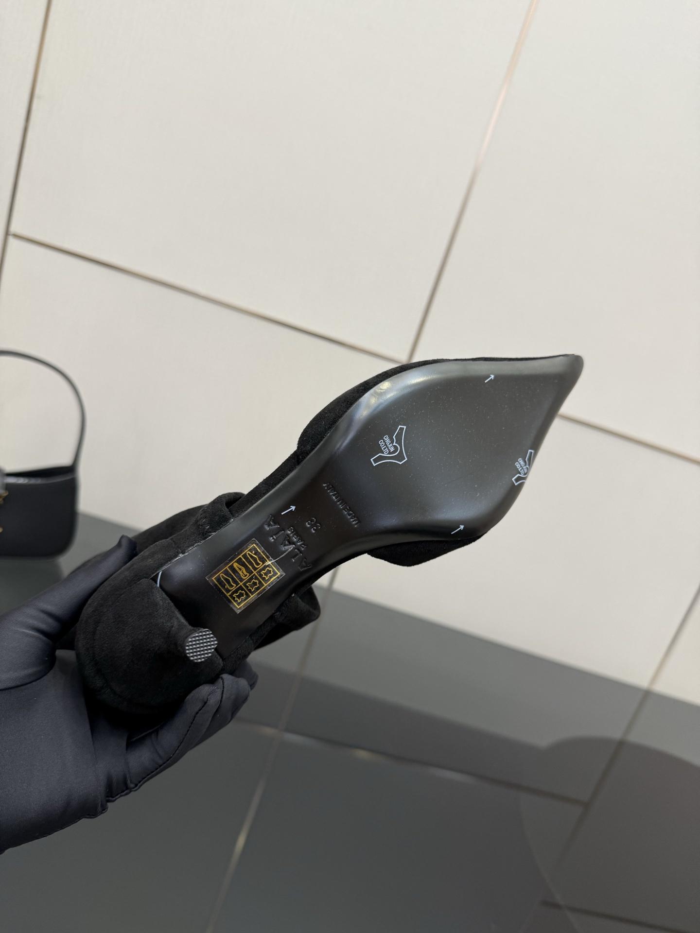bbd11ae4ba47efb2e556ec9b58b3f950.jpg