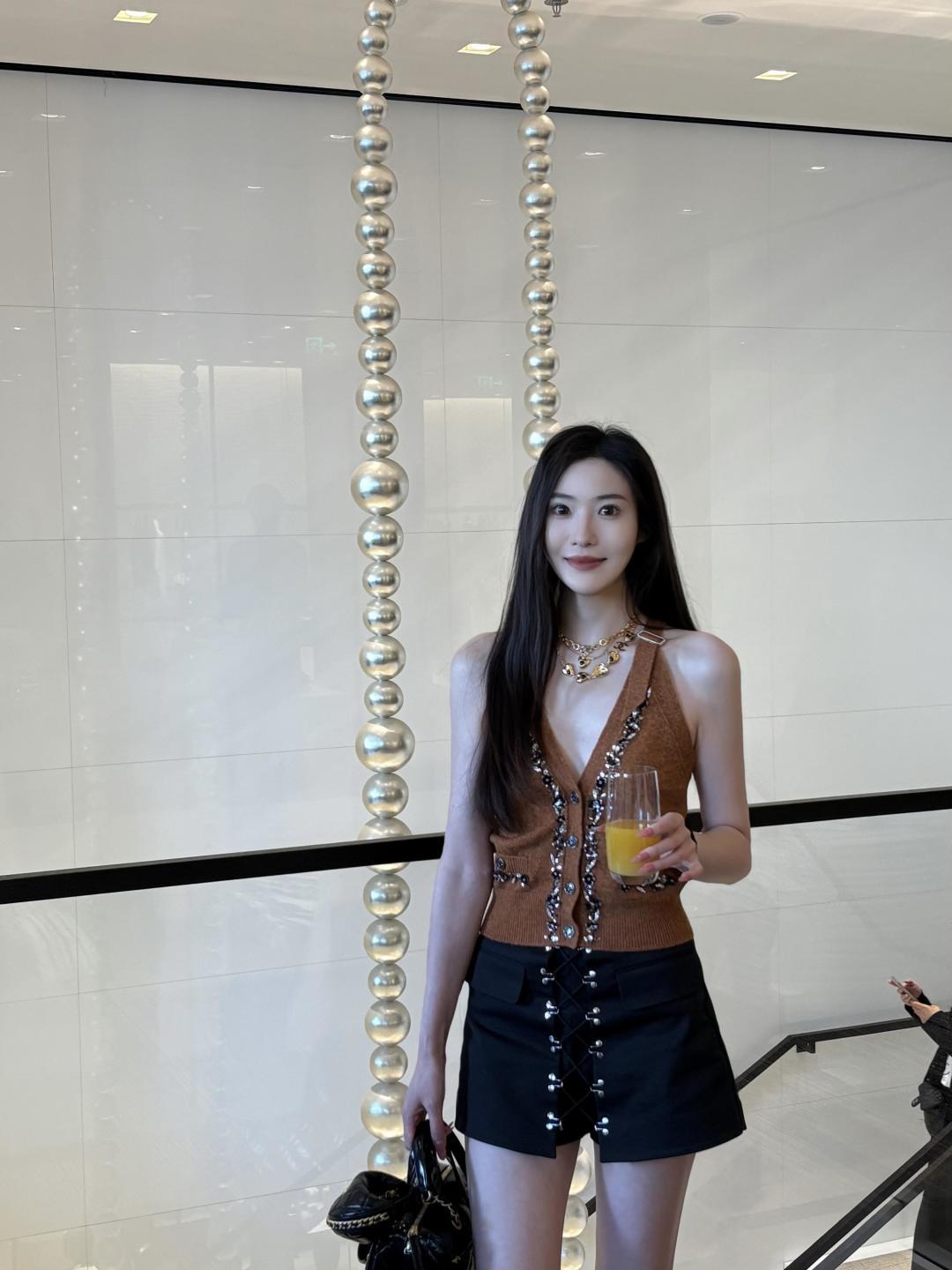 9646ef1f1a251175dae8bec92f44f70a.jpg