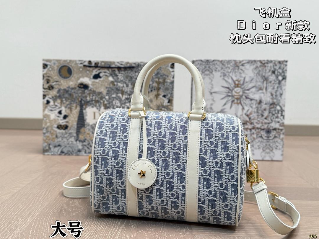 e4a117ba35271ff76ad0507eca4573e9.jpg