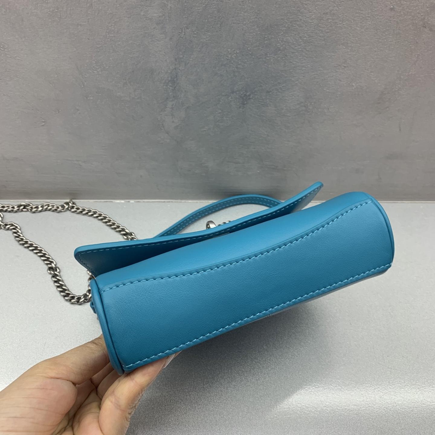 db7e29481671a4f459e08ff04c595e4b.jpg