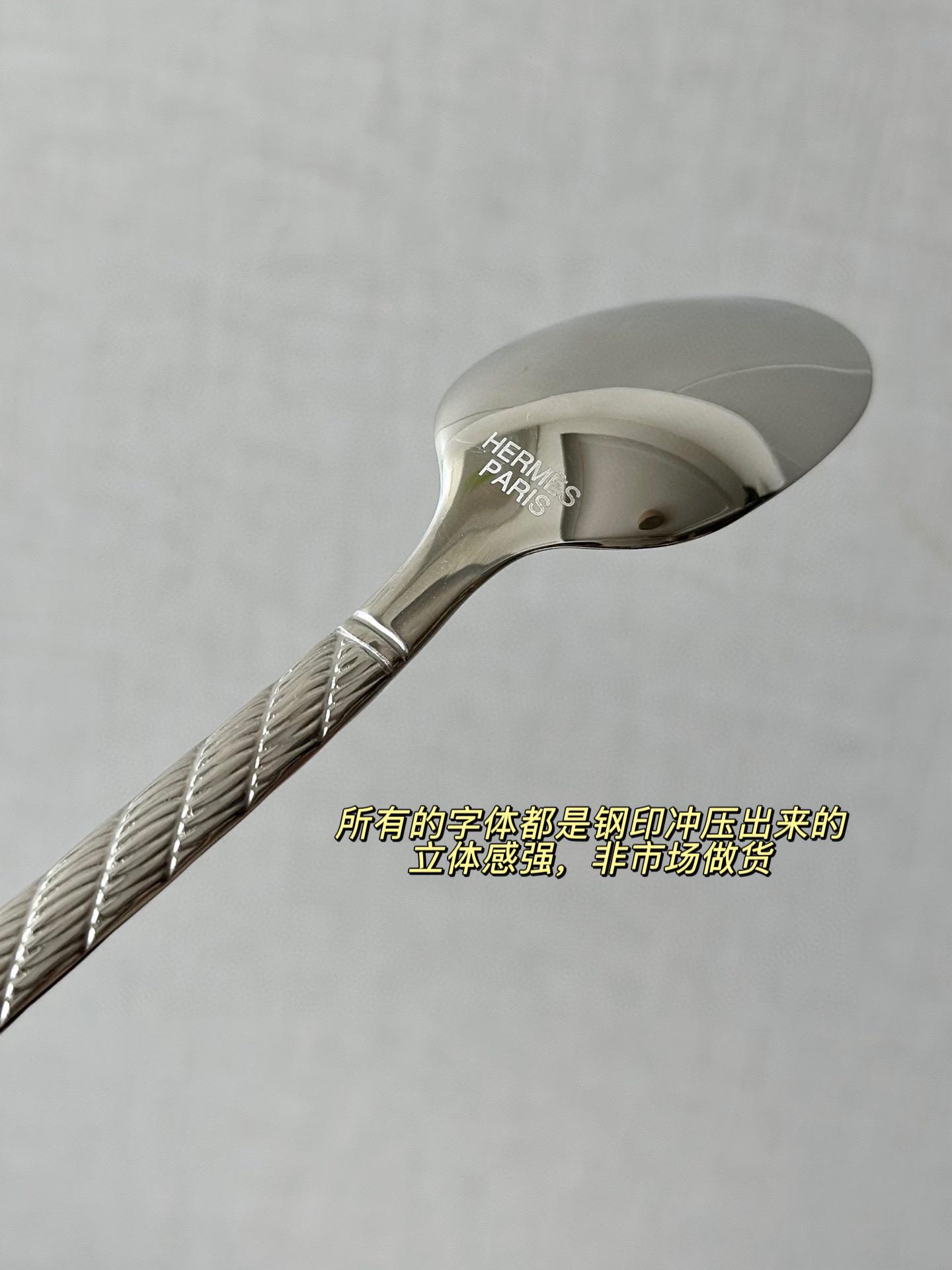 f8978494dd0bd06582a94ed815ea41d0.jpg