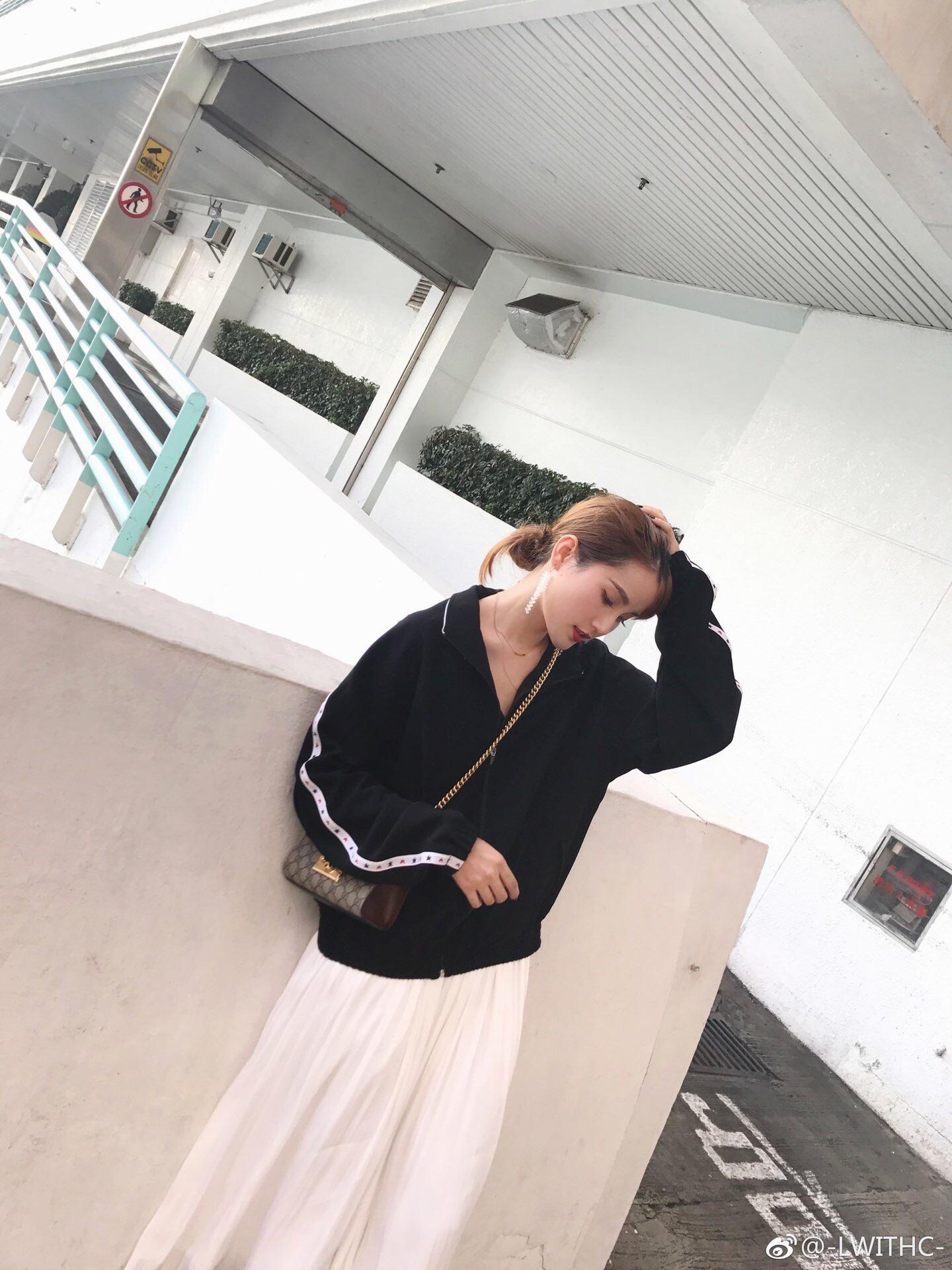 41cf6a6db3c9b5019643d651e03bb743.jpg