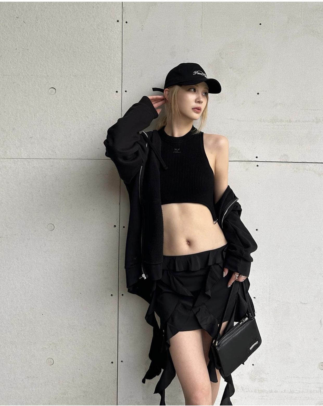7529392d30db695f4825f1afa4bc10c1.jpg