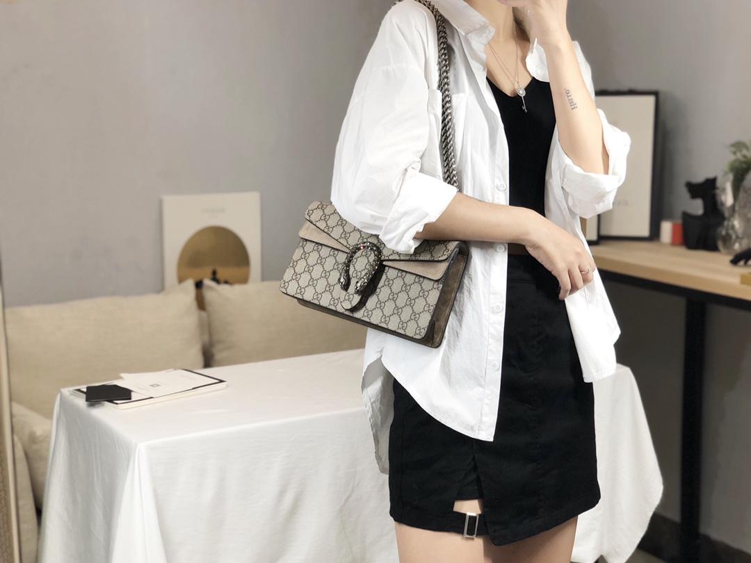 c95e821dd227bf35fb811c2c080e9328.jpg