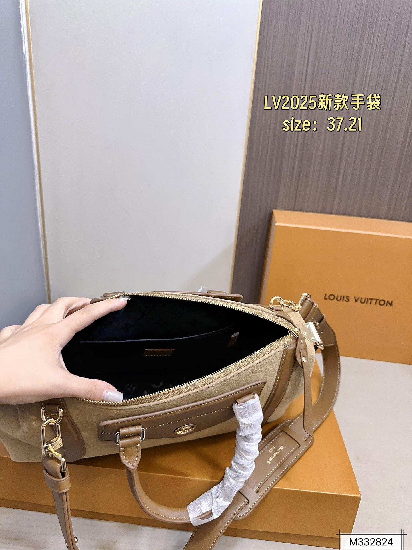 d90b1e38bf213934b1012d307a13b143.jpg