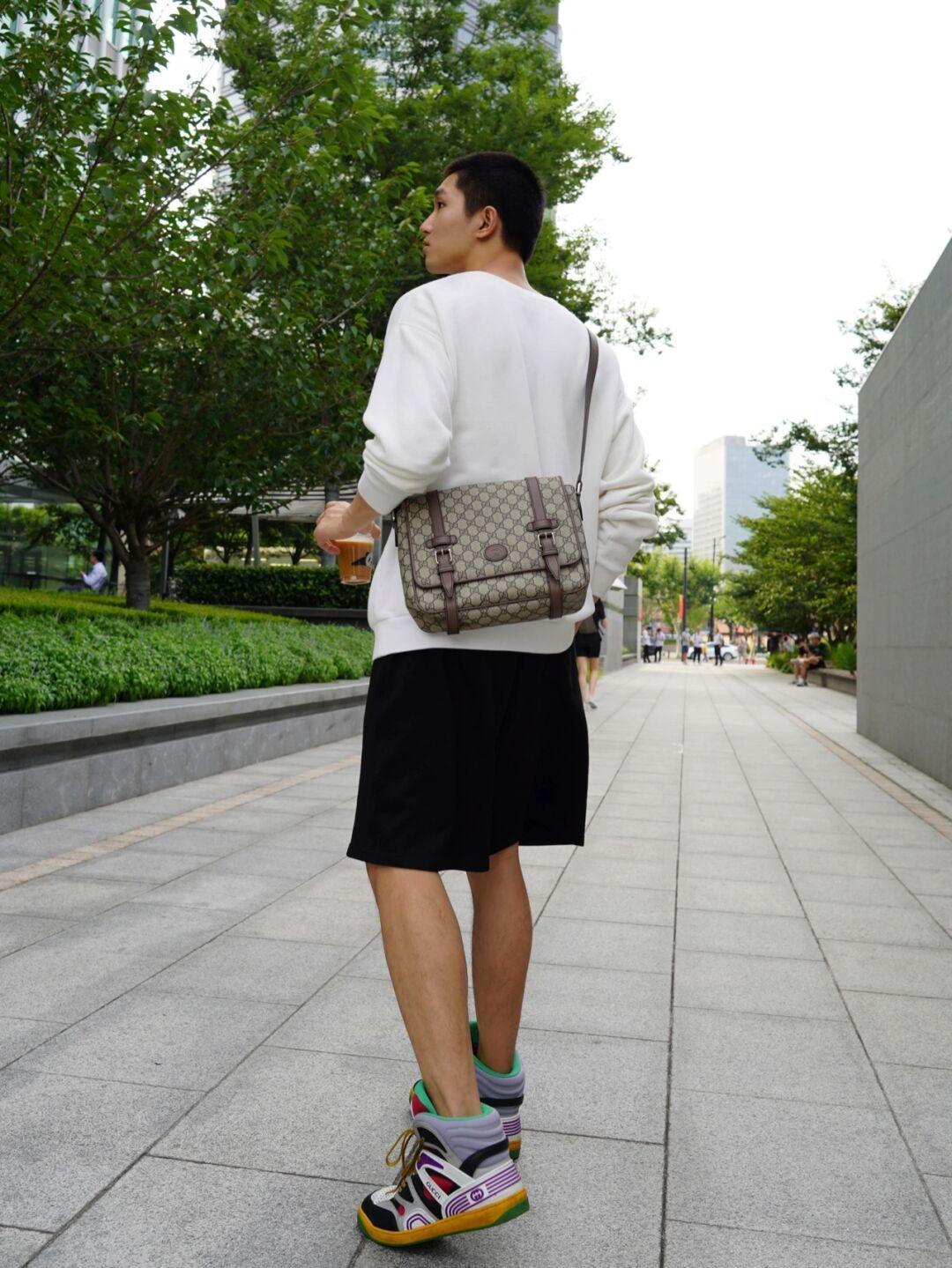 ee4c8323969f4f348f136a202c47cec7.jpg