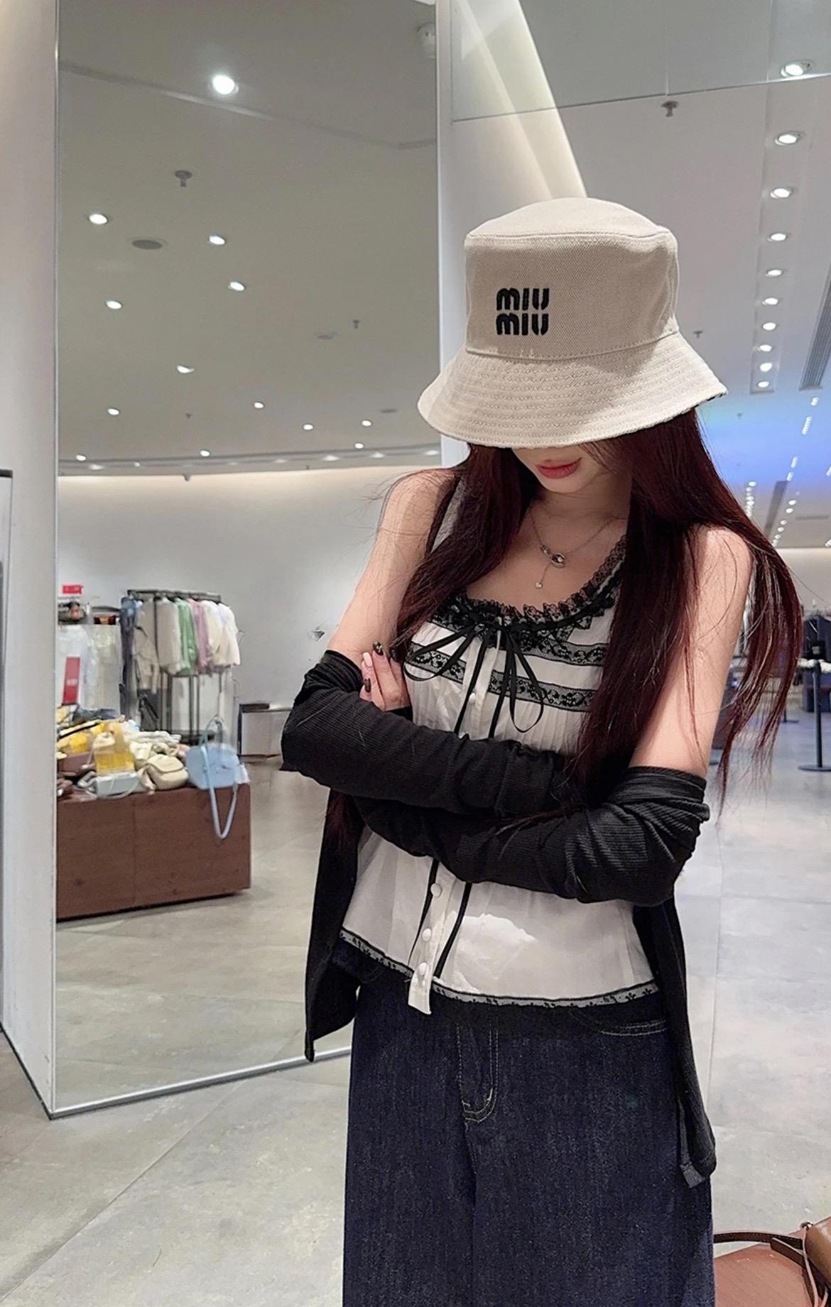 fe0439b9e2c4208cd3c55ec0bb1eafe0.jpg