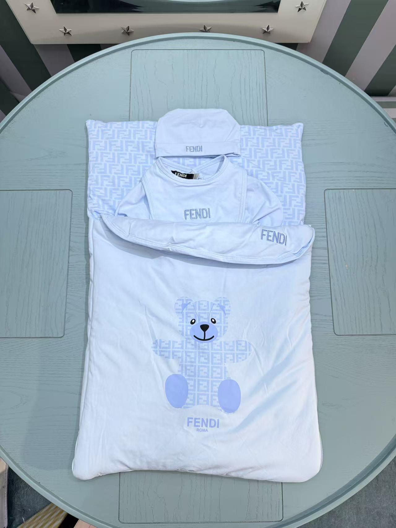 06cd240aed2c5f1a7aba51025f3ef06b.jpg