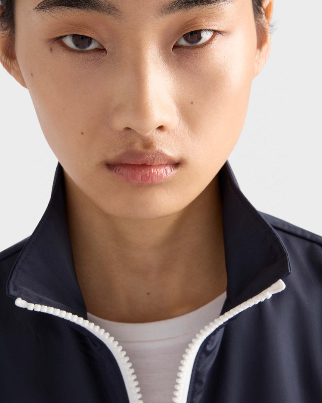 33685e1b70106cb760bb8a6cc8718c61.jpg