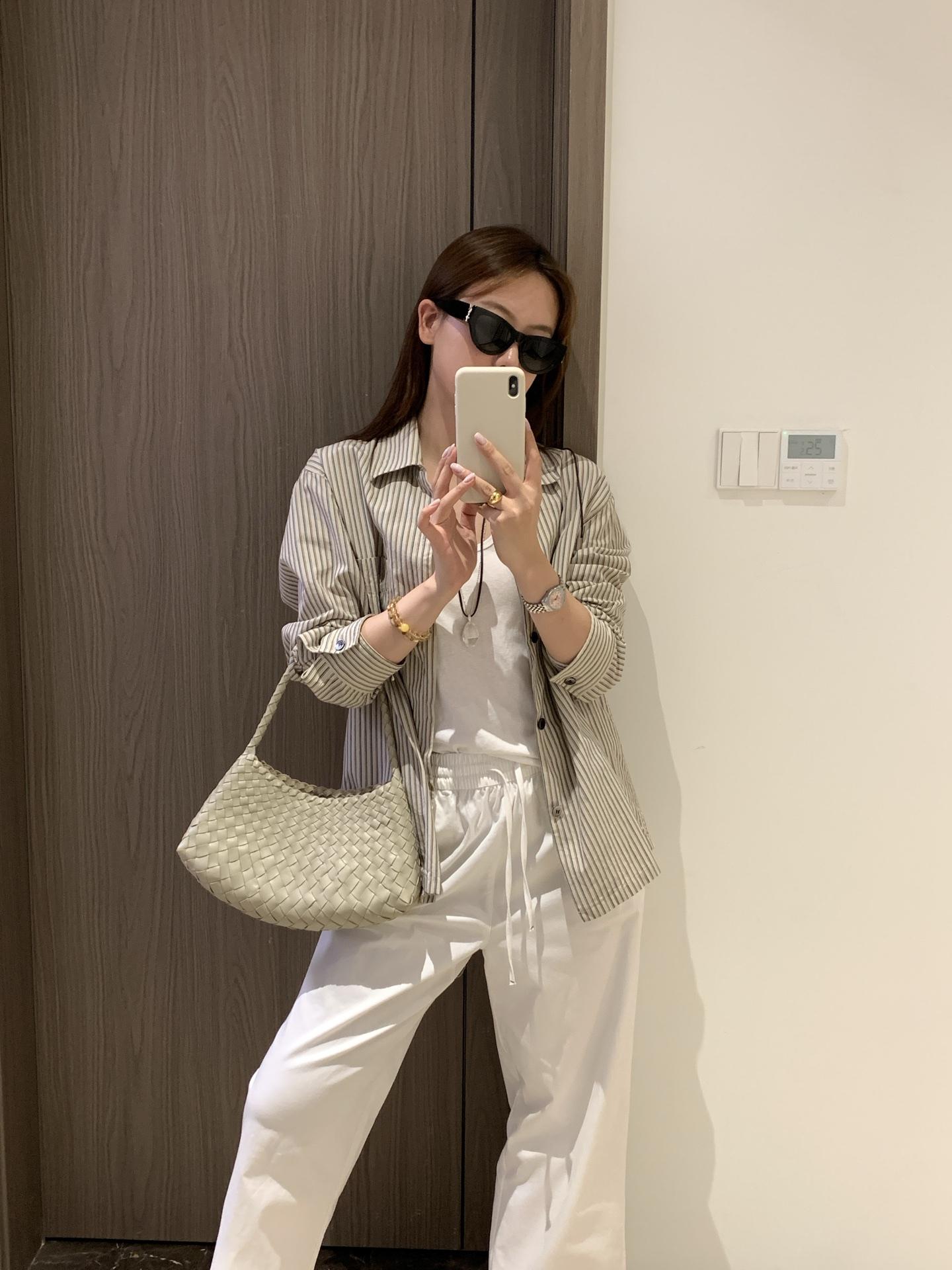 41a780afe3888bf87a29c96d57be8307.jpg