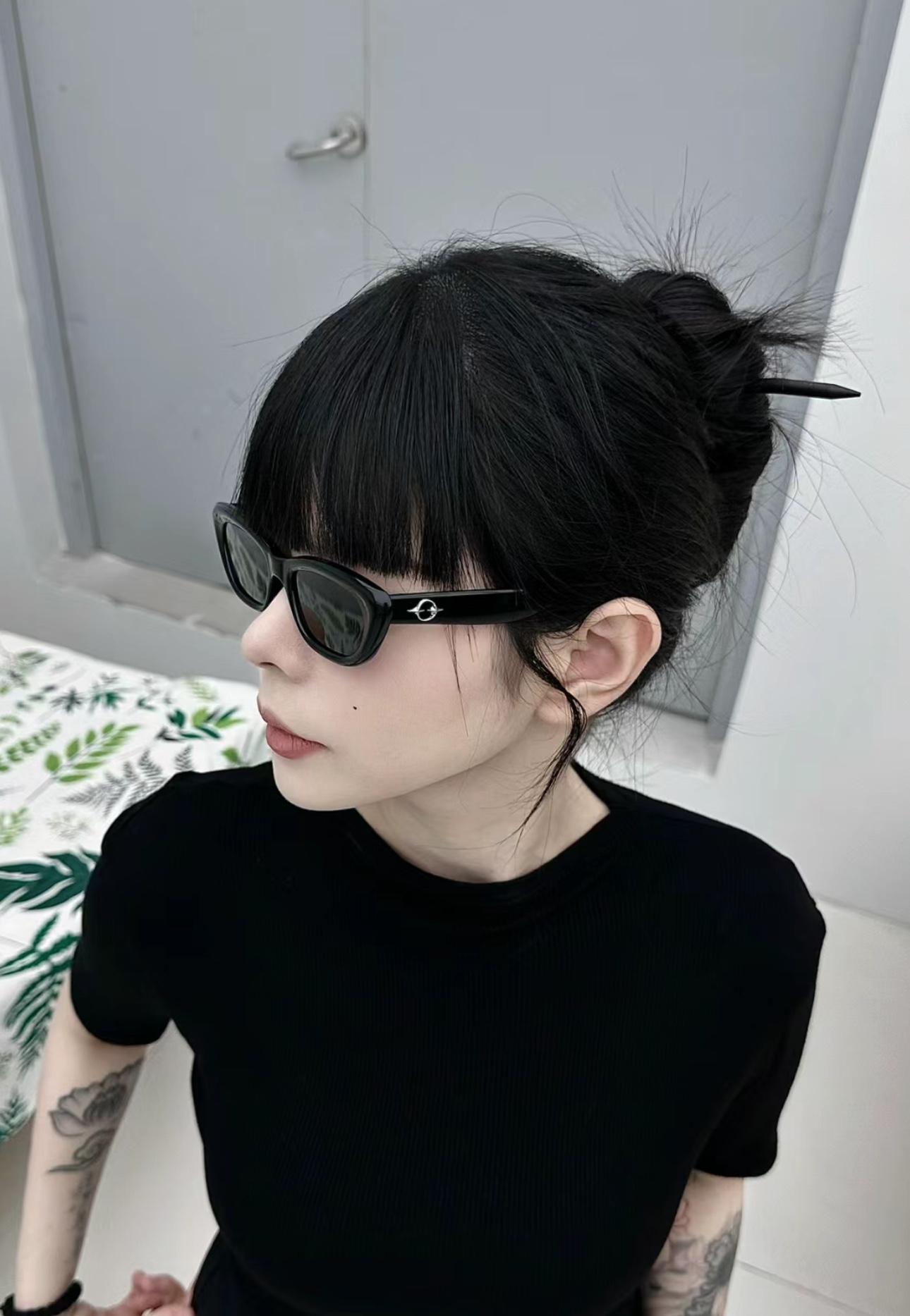 4afac6e5dc5e2c065b7b5fb503d023b8.jpg