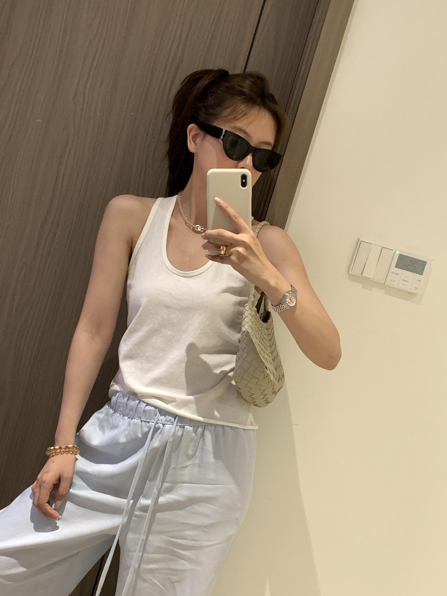 8ebc4320aab3f0bd889d4a5d5e114b0e.jpg