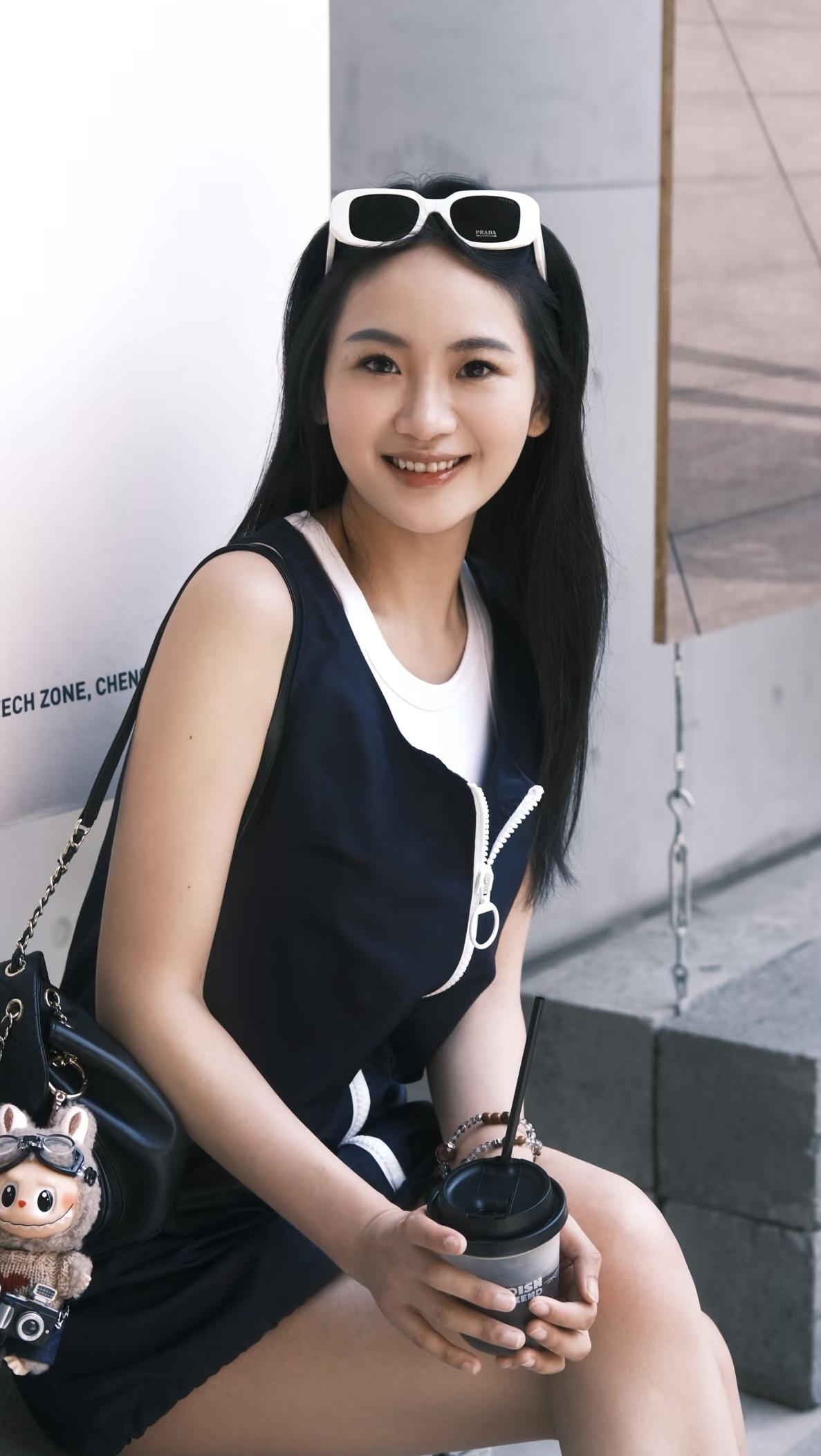 b0a384121f1541ad6100a713e1a688cc.jpg