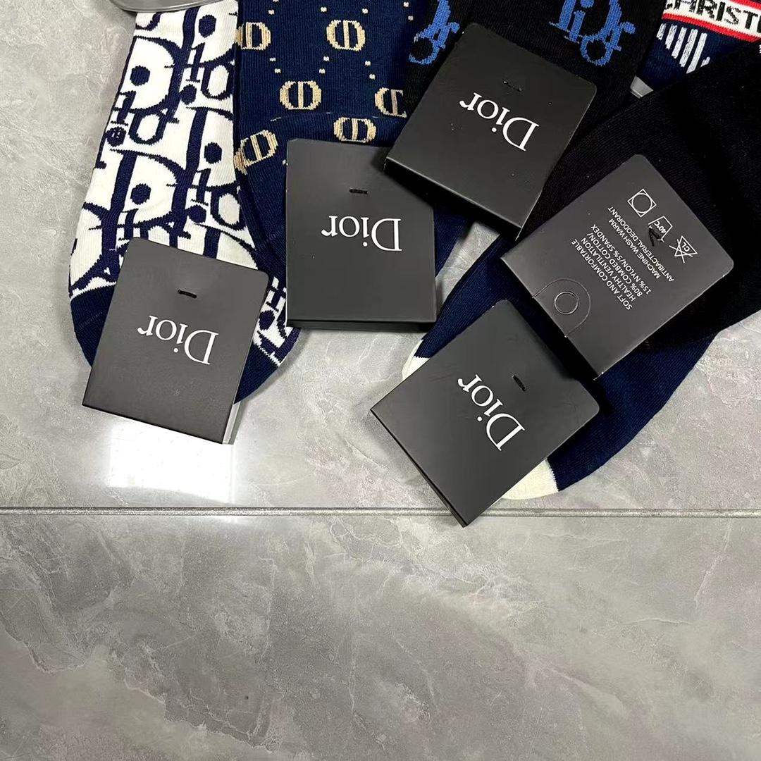 16da6c3281ed1b50704c7963b5d7e48d.jpg