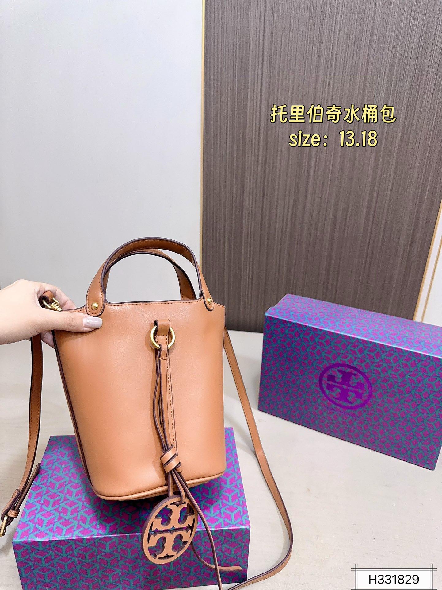 4c5075d89ef14aedf7182b8c43883c09.jpg