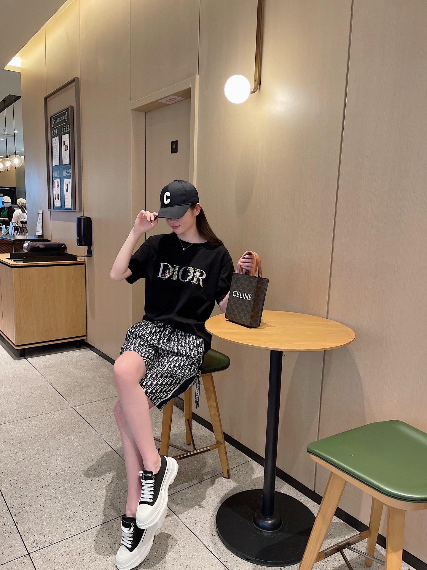 81c755b1a8f547a9f6f1c4cc109f9875.jpg