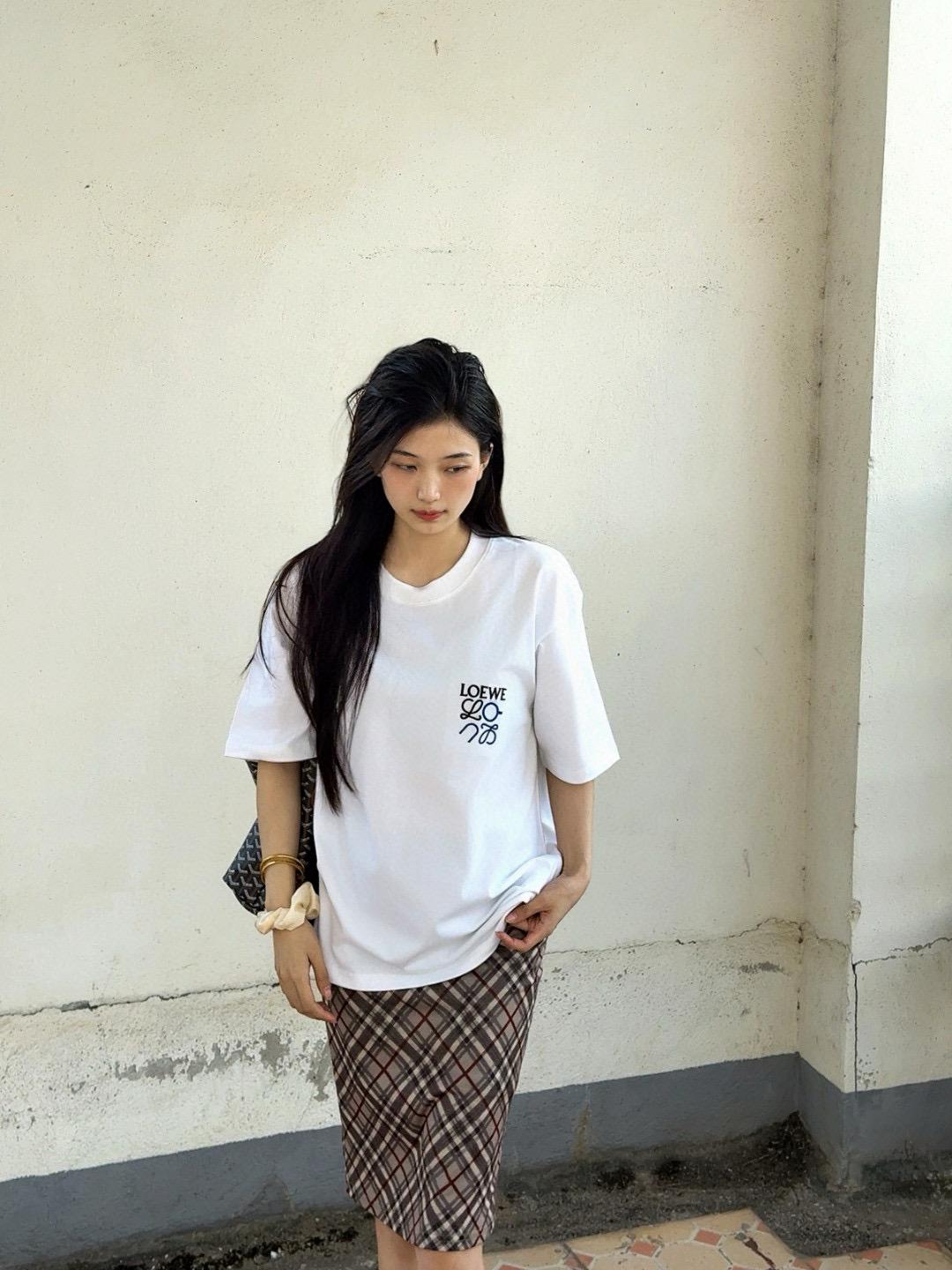 feed6a95b8c895bf6db17d2bcdf29884.jpg