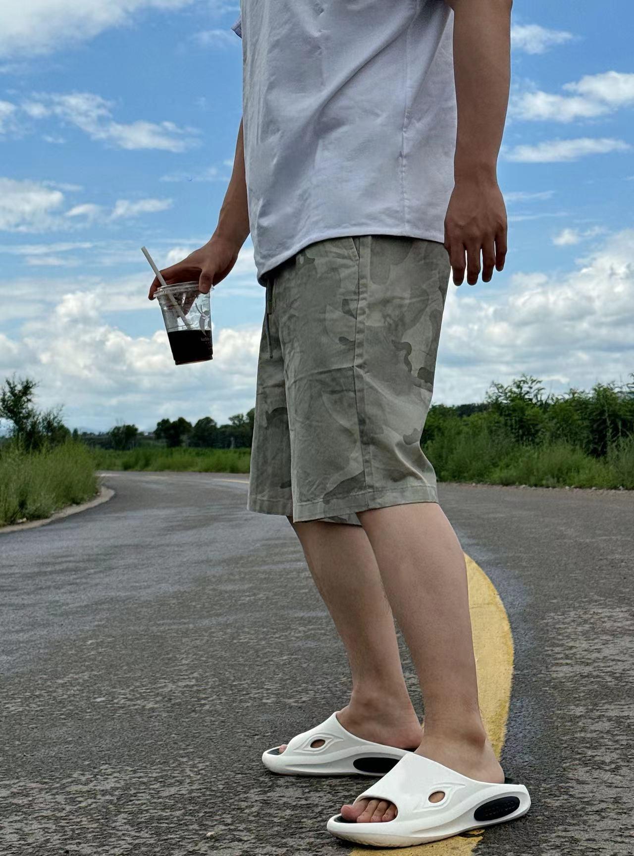0318e81c2fc29b7d8a0f61331d5bc23c.jpg