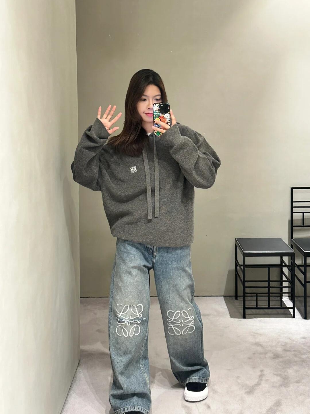 8aa1f9e61bbe81ecad323c1a0f073820.jpg