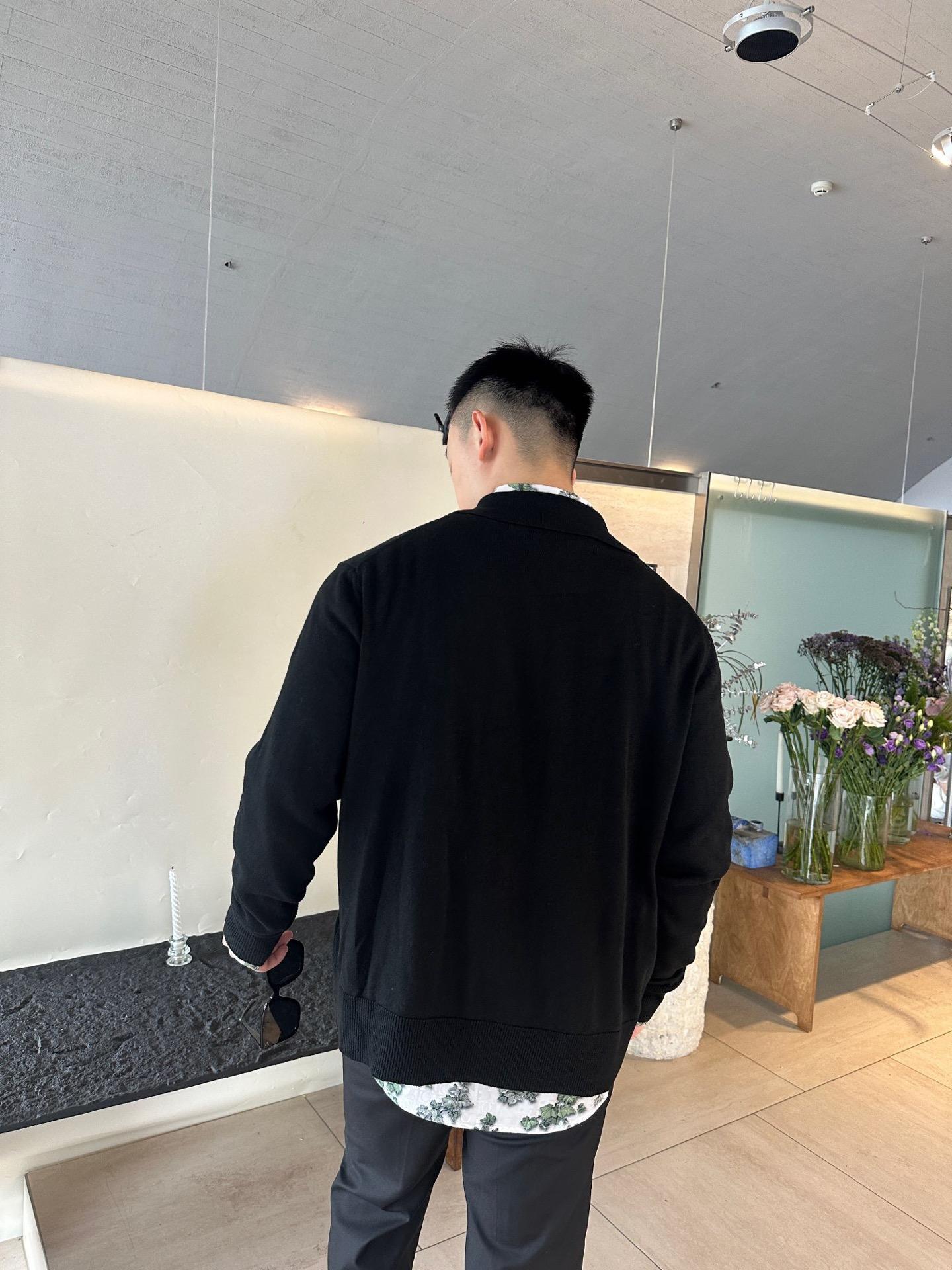 b4b57d1550cc0c9f28353b43dcaae4db.jpg
