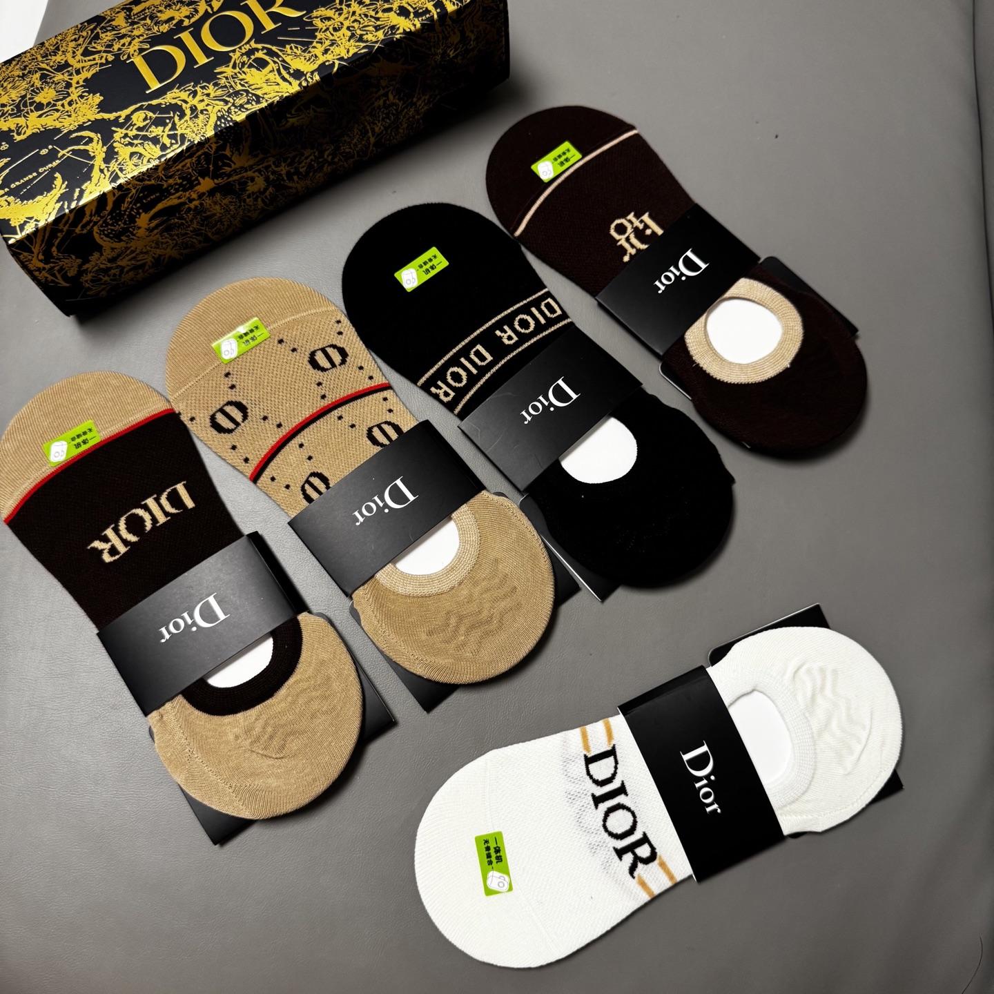 eace7c8fe21008fa5751550a68740c85.jpg