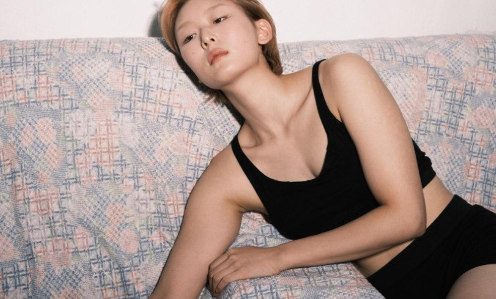 악세사리 모델 착용 이미지-S1L6
