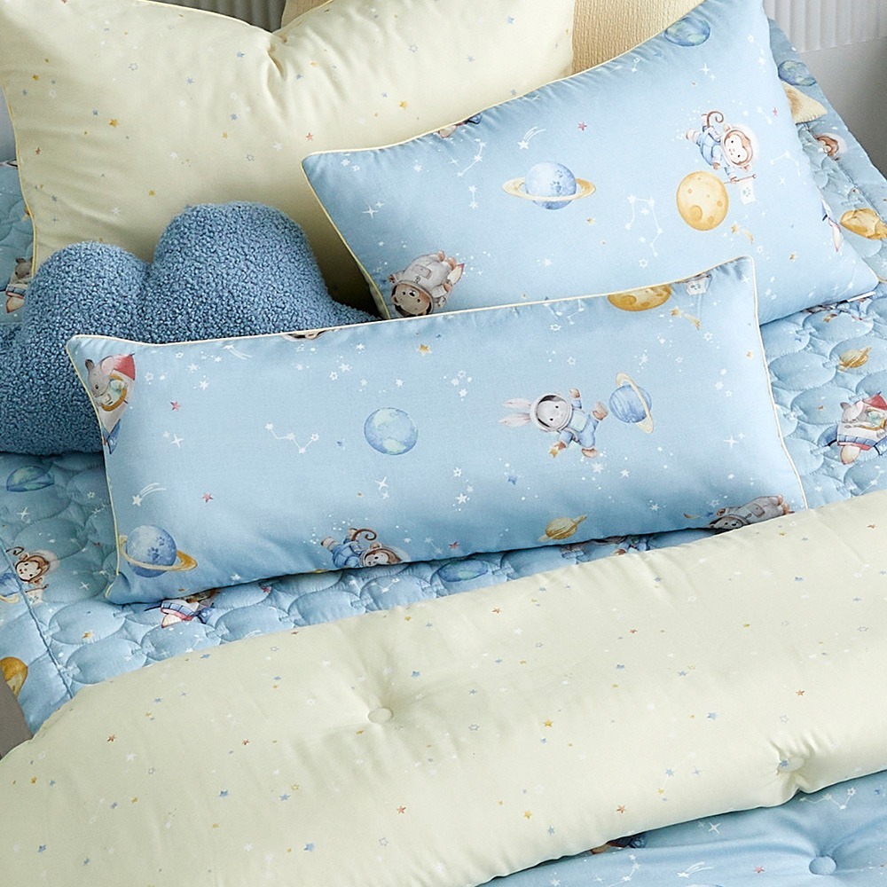 Milky moon (Modal 100%) Kids Pillow