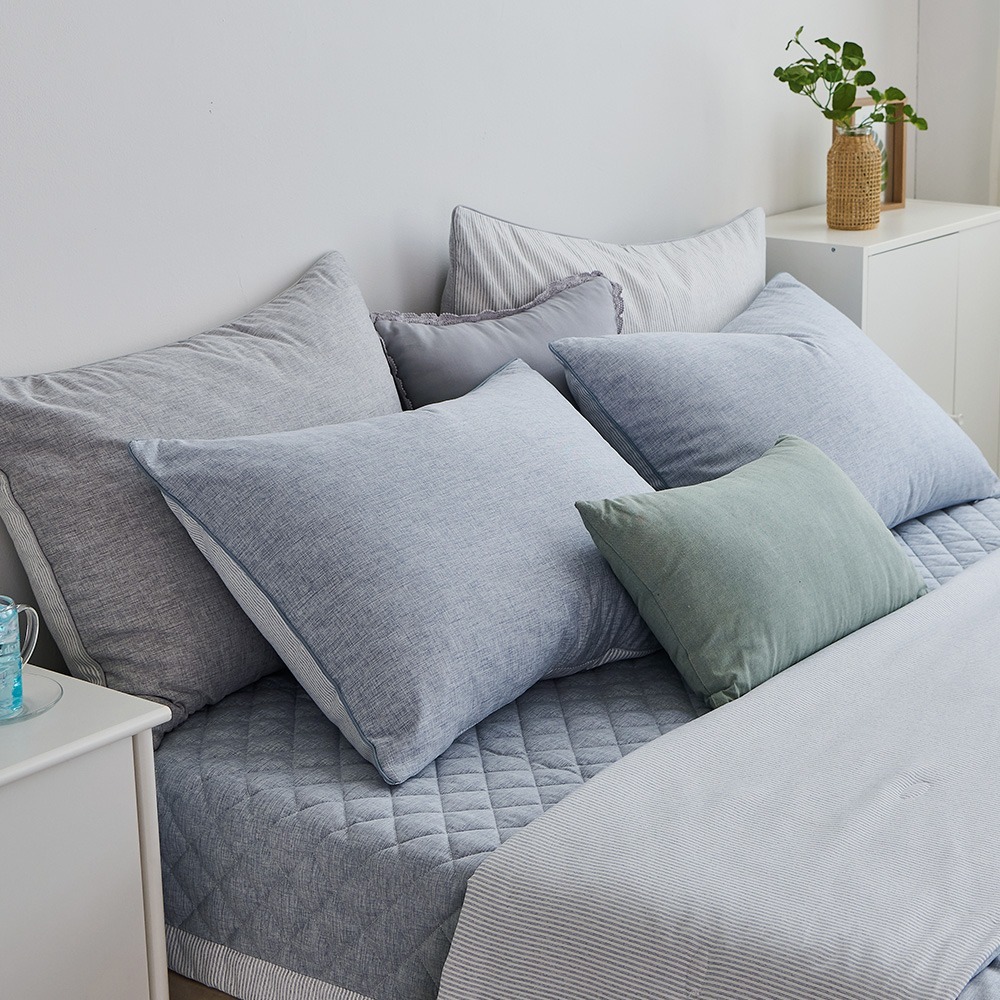 Pokey v2 Pillow Cover L