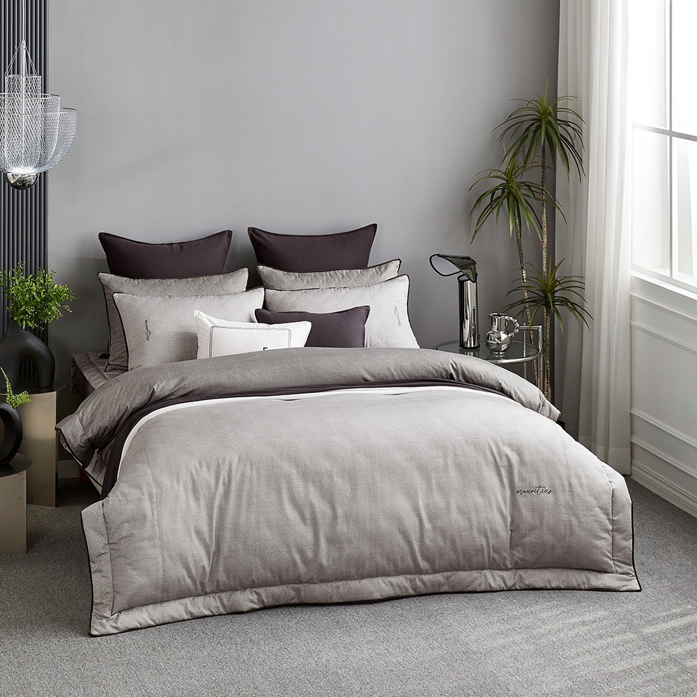 Bolt (Cotton-Modal) Quilted Duvet & Pad Set SS,Q,K