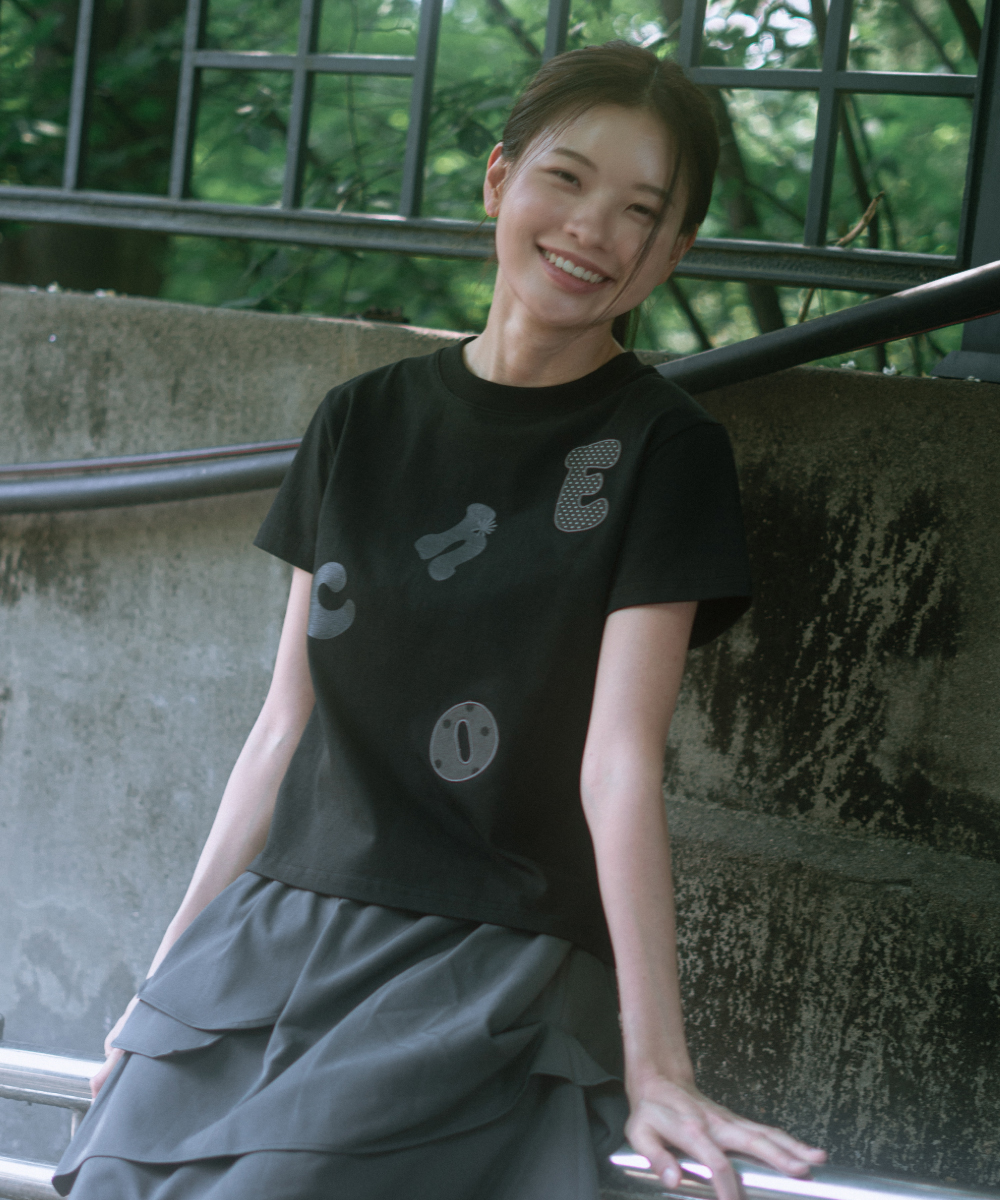MUSINSA | DANDEL DD echo applique tee (BLACK)