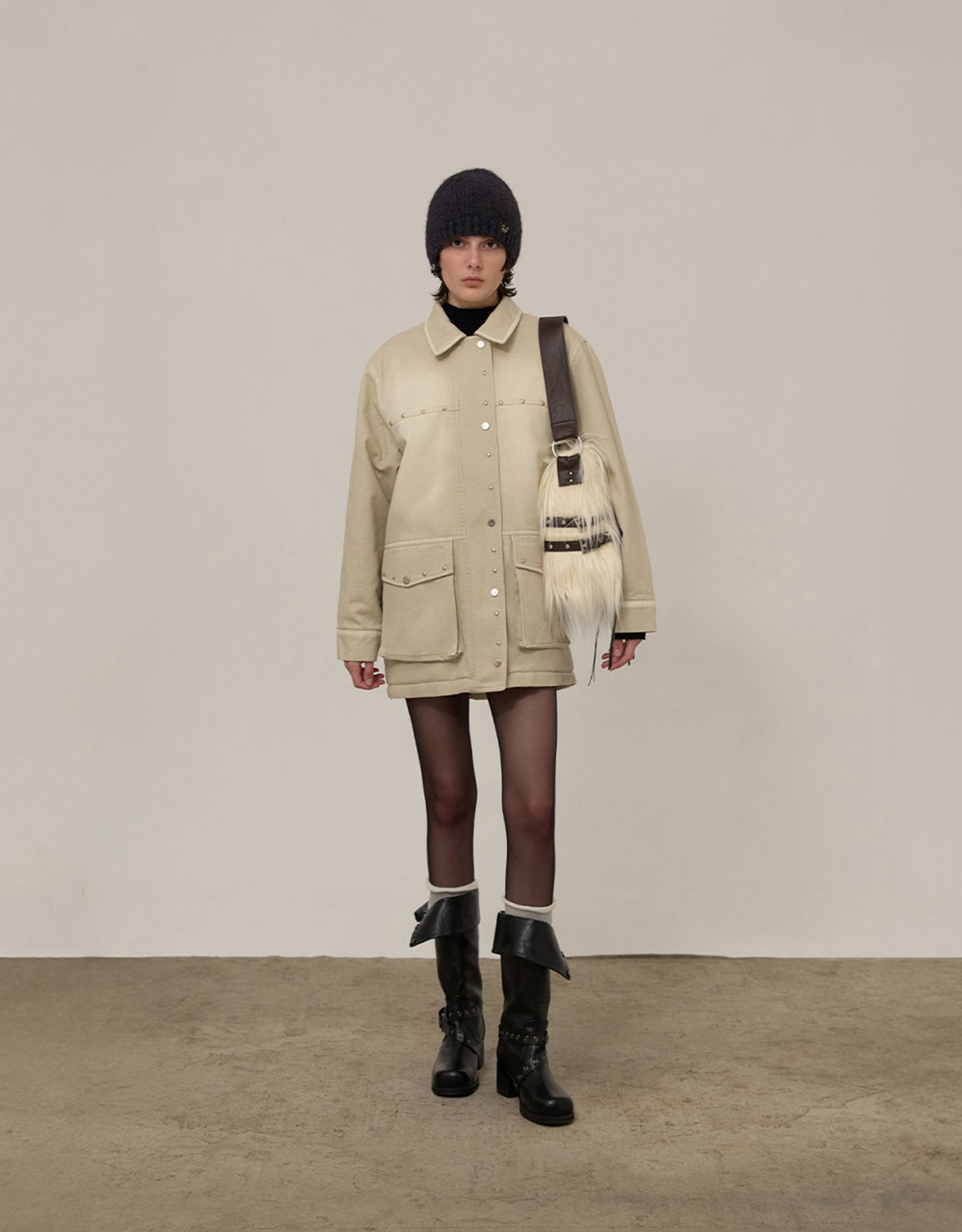 [MMW] BELTED FUR SHOULDER BAG (IVORY) | MMW