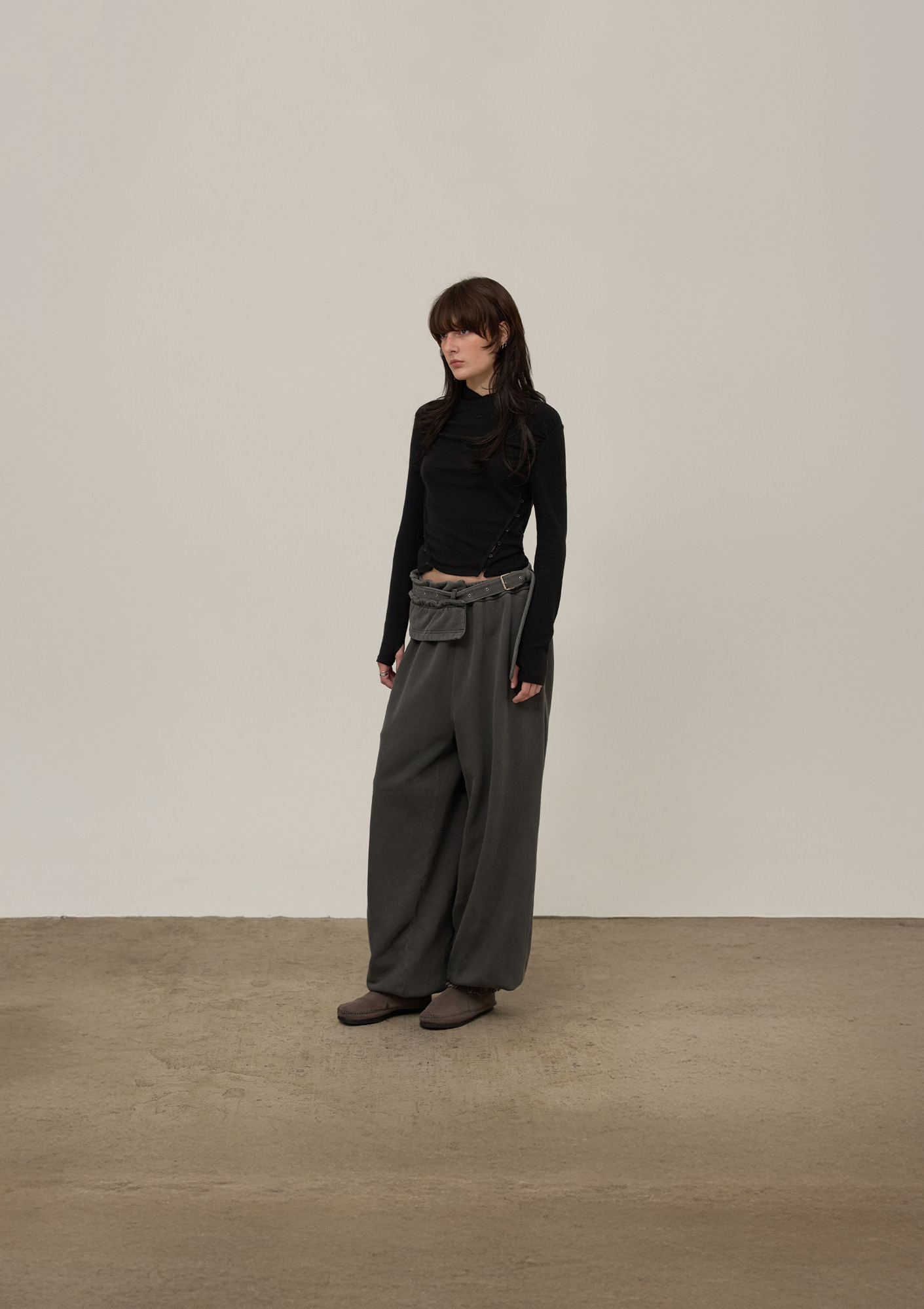 [MMW] SHIRRING LINE HOOD LSV-T (BLACK) | MMW
