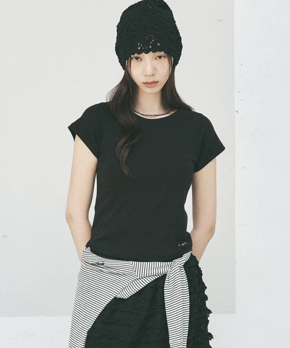 SOFT RAGLAN TOP_BLACK - NICKNICOLE
