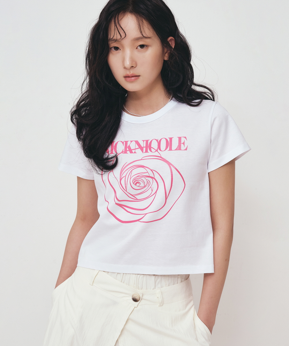 ROSE SIGNATURE CROP TOP_WHITE BLACK - 닉앤니콜