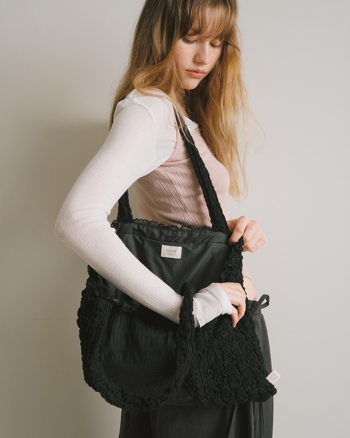 POMPOM BAG #BLACK