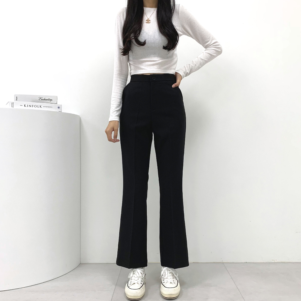 바지 모델 착용 이미지-S1L22