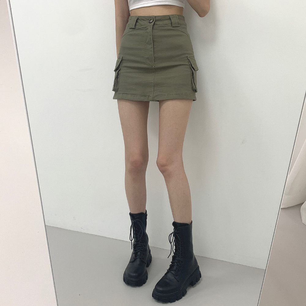 미니 스커트 모델 착용 이미지-S1L8