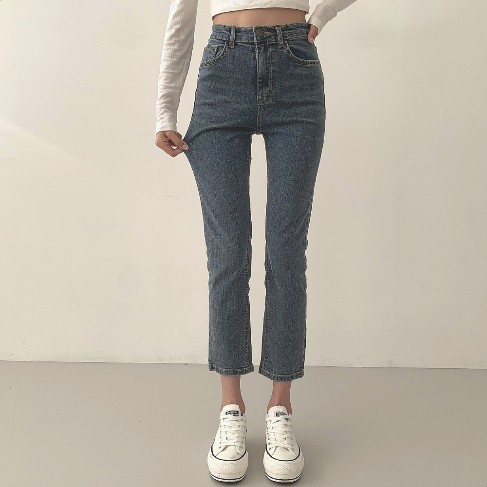 가방 모델 착용 이미지-S1L9