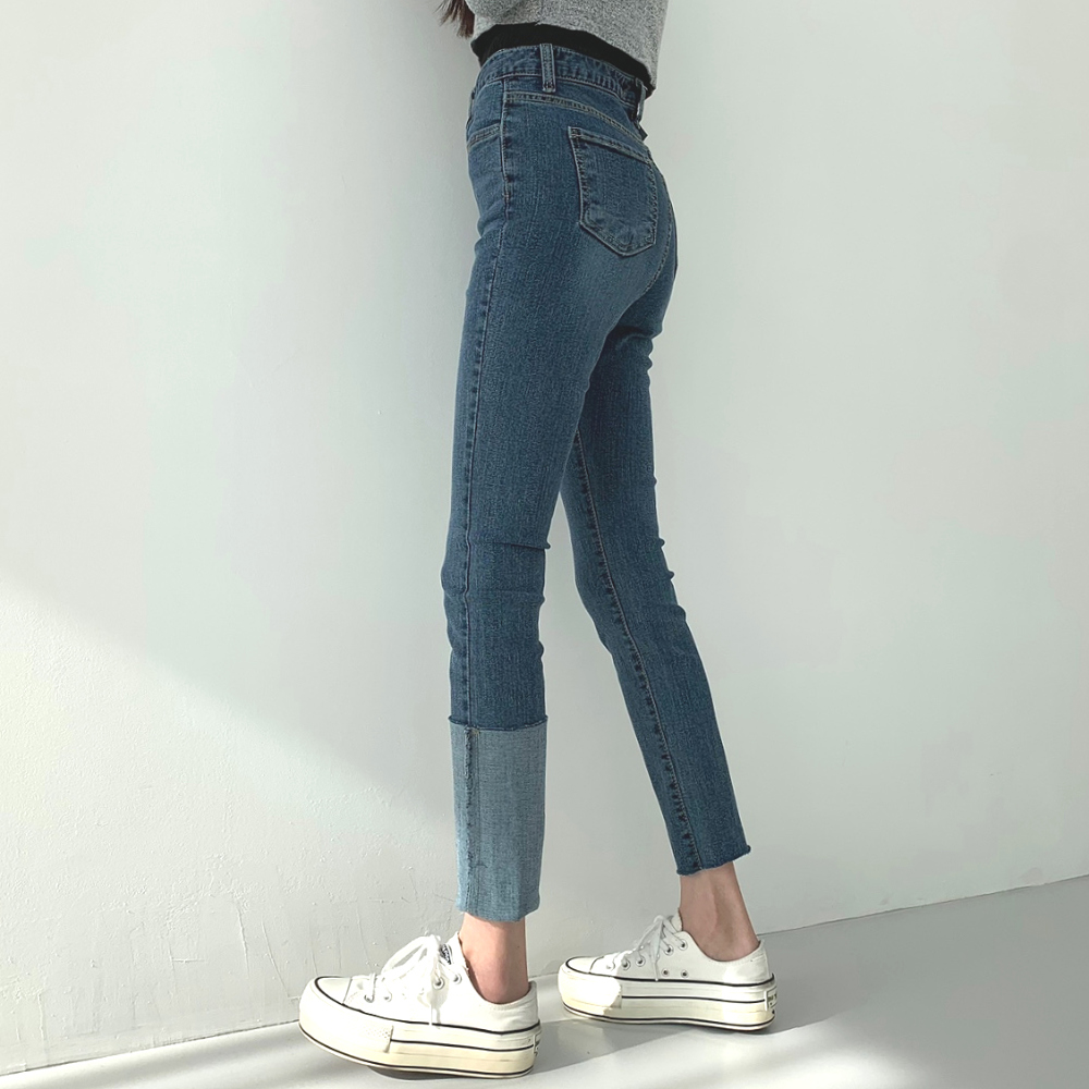 바지 모델 착용 이미지-S1L13