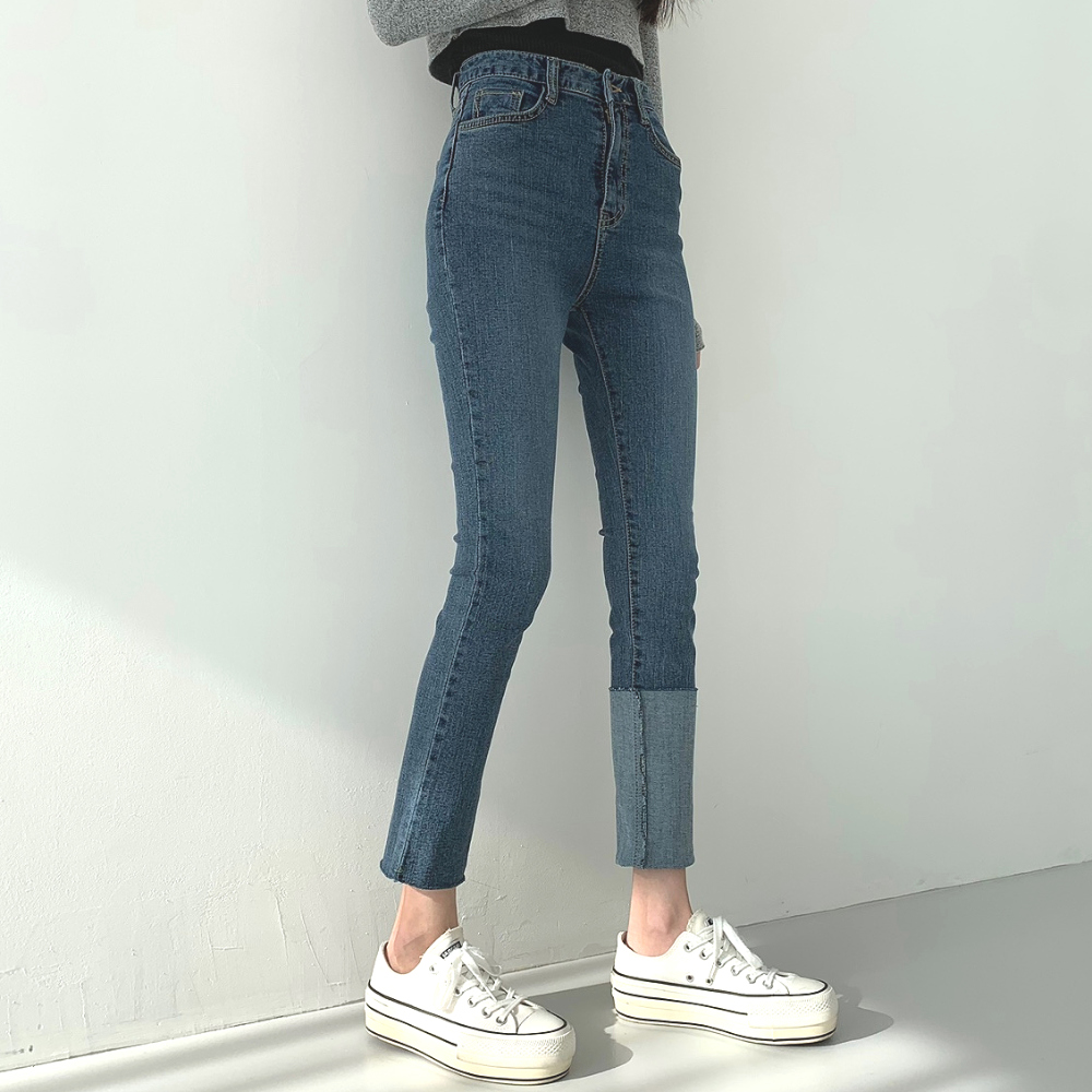 바지 모델 착용 이미지-S1L17