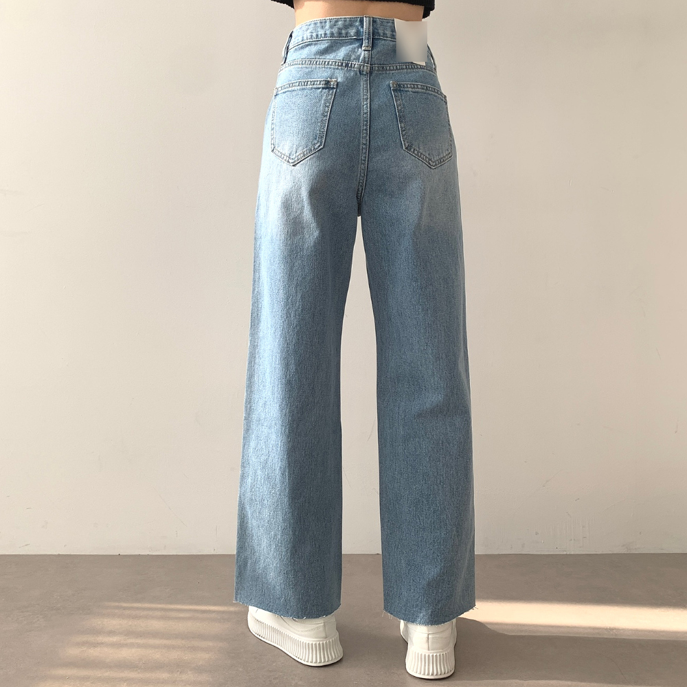 바지 모델 착용 이미지-S1L24