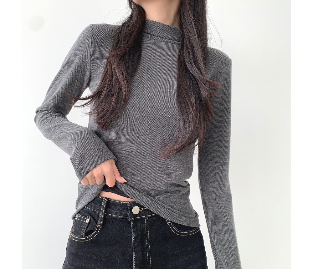 긴팔 티셔츠 모델 착용 이미지-S1L14