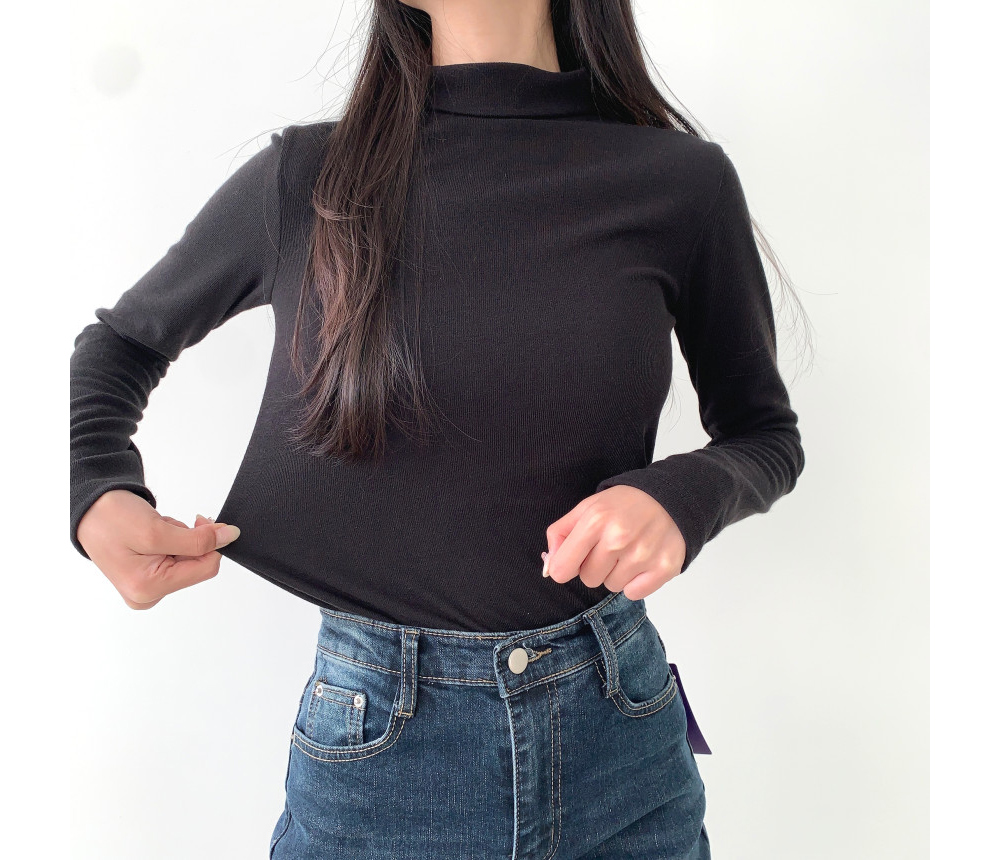 긴팔 티셔츠 모델 착용 이미지-S1L20