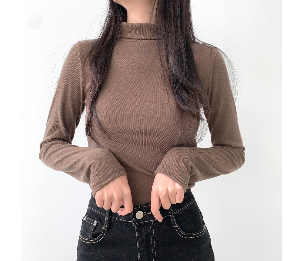 긴팔 티셔츠 모델 착용 이미지-S1L11