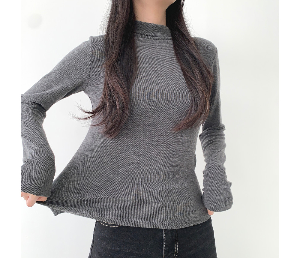 긴팔 티셔츠 모델 착용 이미지-S1L13