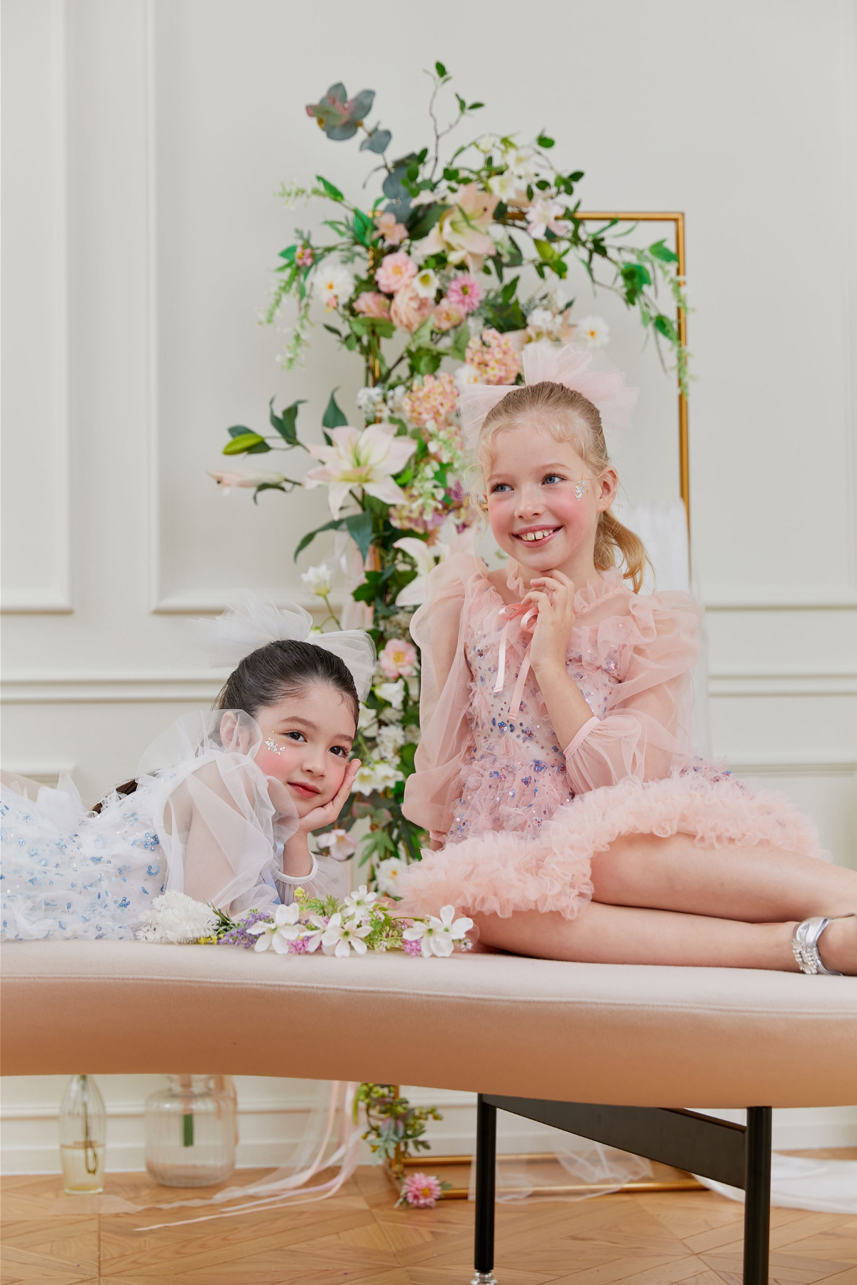 드레스 모델 착용 이미지-S58L8