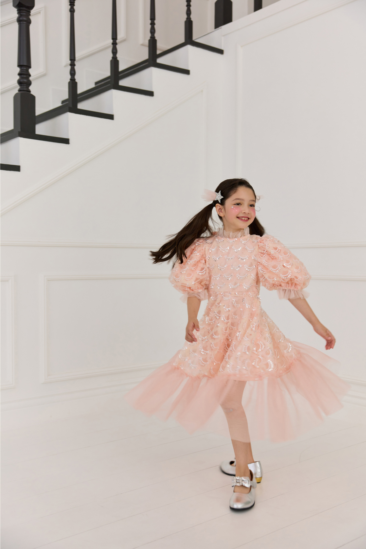 드레스 모델 착용 이미지-S79L13